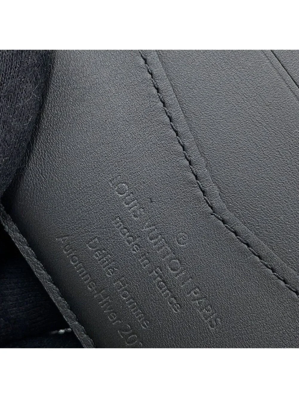 Louis Vuitton Bifold Wallet Epi XL Portefeuille Calf Black